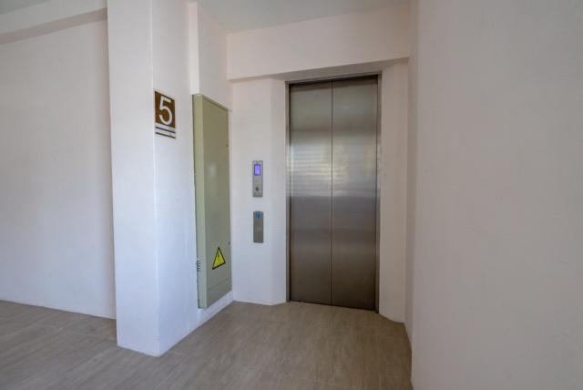 Golden House Service And Apartment 罗勇 外观 照片